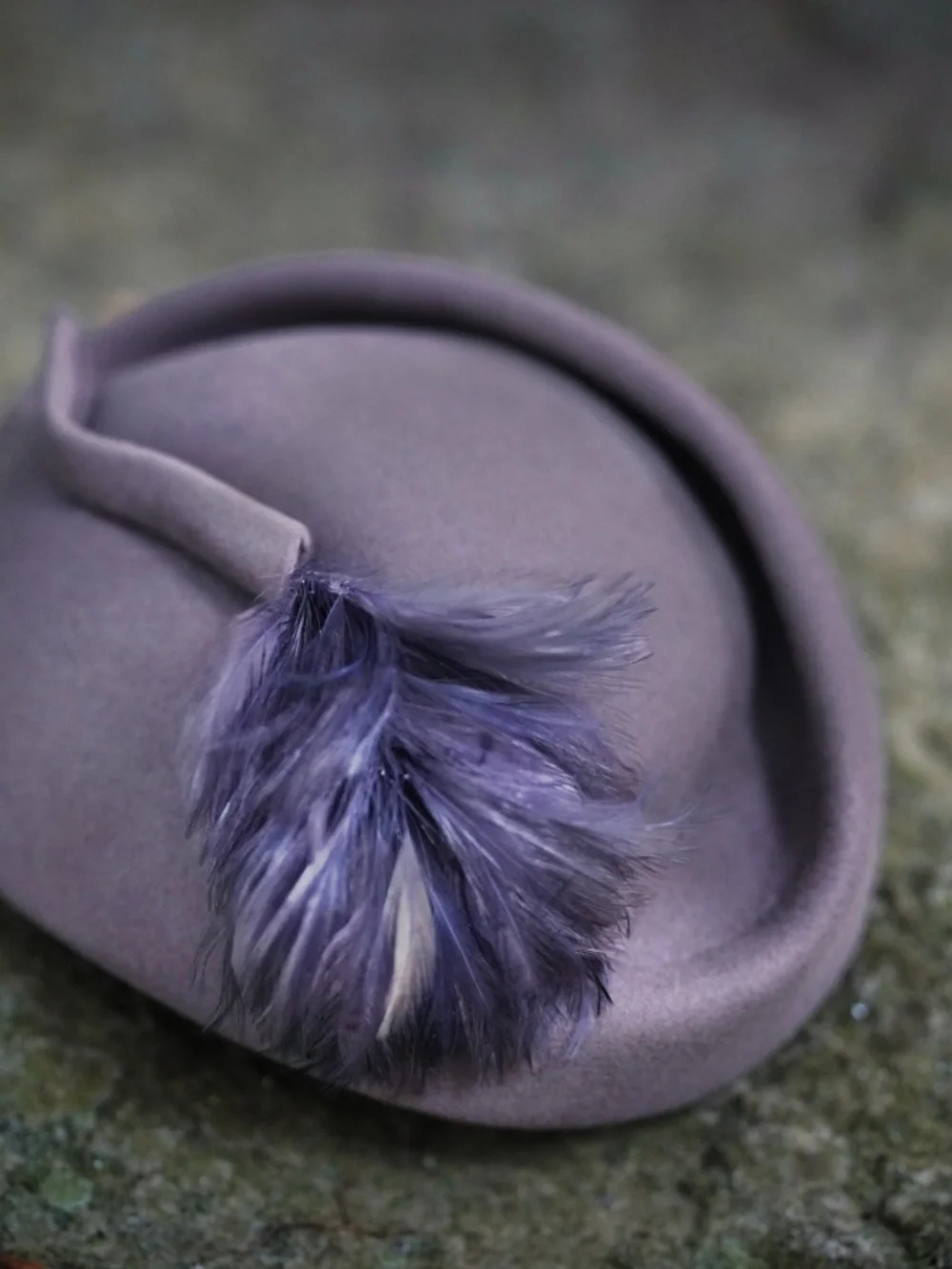 Vintage Geo. W. Bollman & Co. Purple Wool Feather Hat - Picture 12 of 12